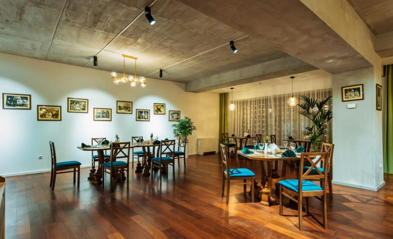 Park Hotel Kokshetau Shchuchinsk Ngoại thất bức ảnh