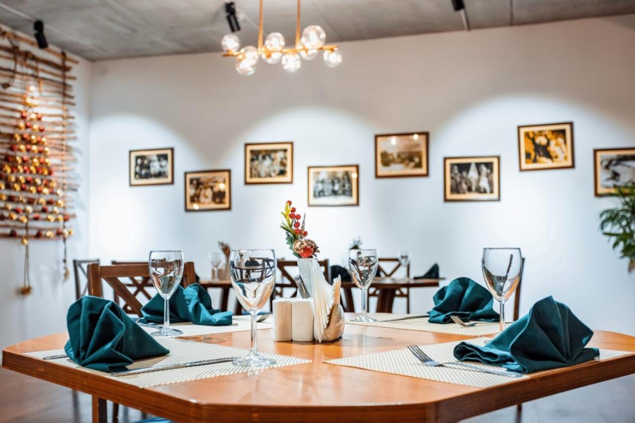 Park Hotel Kokshetau Shchuchinsk Ngoại thất bức ảnh